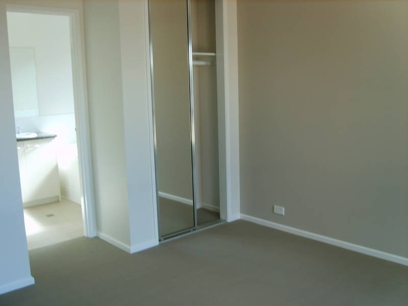 4/105 Springbank Blvd, Burton SA 5110