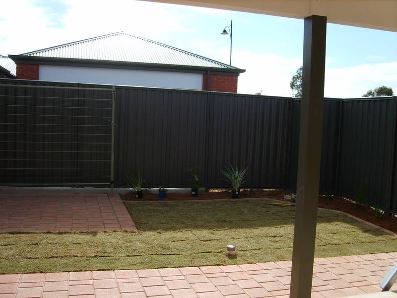 4/105 Springbank Blvd, Burton SA 5110