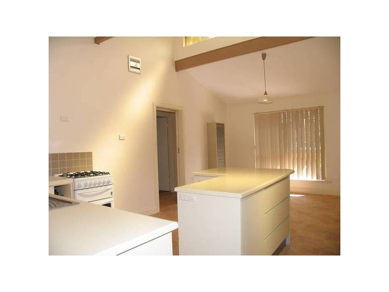 18 Lumsden Avenue, Ridgehaven SA 5097