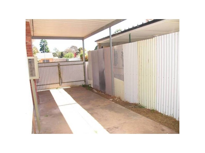 25 Marleycombe Road, Elizabeth Vale SA 5112