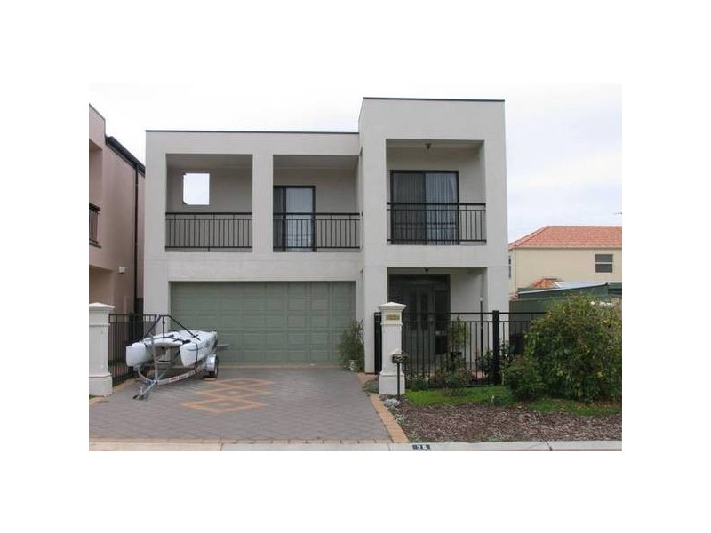 28 Windermere Crescent, Mawson Lakes SA 5095