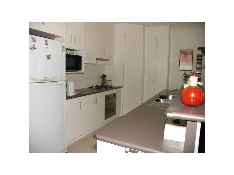 28 Windermere Crescent, Mawson Lakes SA 5095