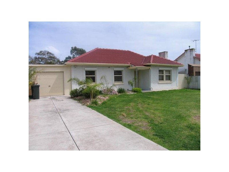 14 Catalina Road, Elizabeth East SA 5112