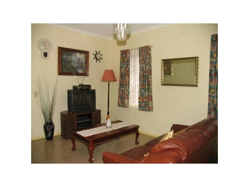 12 James Street, Ethelton SA 5015