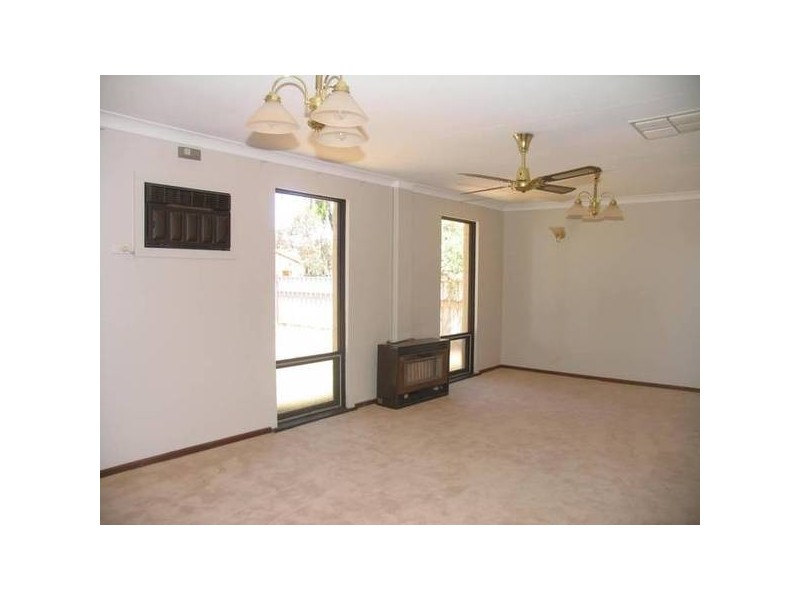 27 Edward Street, Paralowie SA 5108