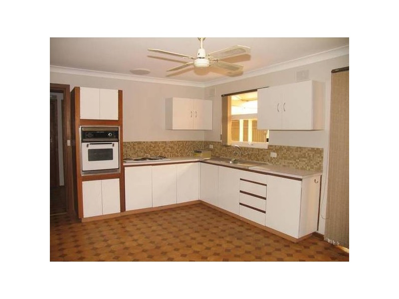 27 Edward Street, Paralowie SA 5108