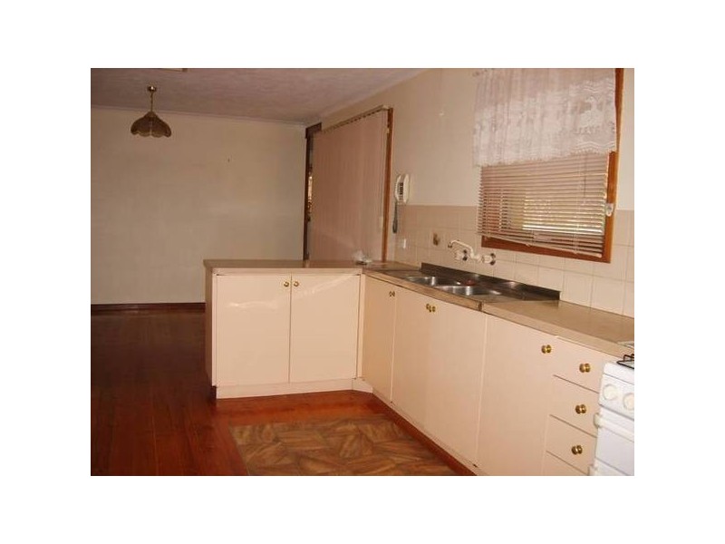 1 Noora Crescent, Munno Para SA 5115