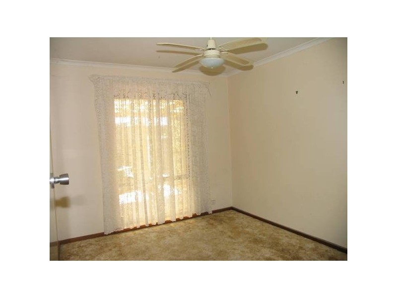 16 Jolsen Street, Salisbury Downs SA 5108