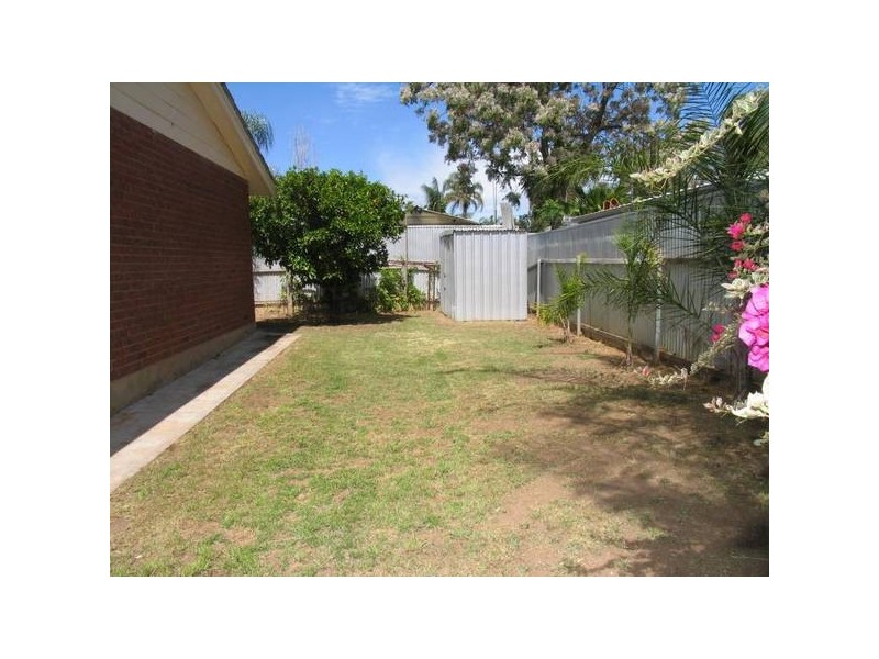 16 Jolsen Street, Salisbury Downs SA 5108