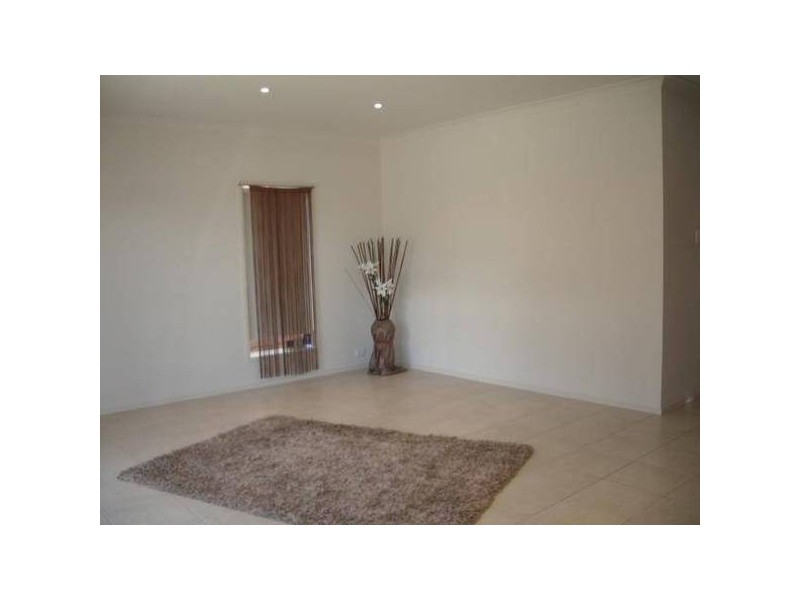 8/94 Cedarwood Avenue, Salisbury East SA 5109