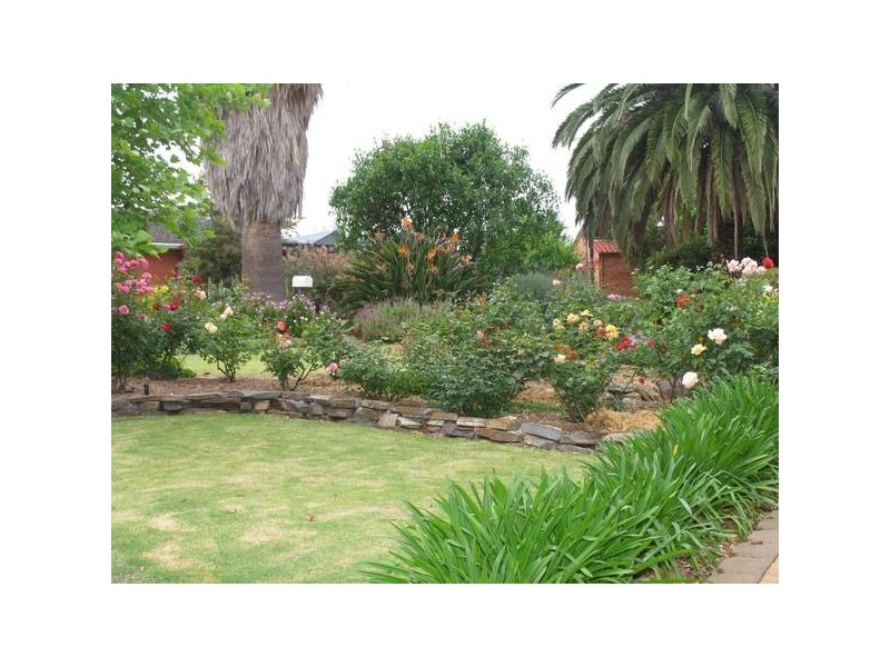 2 Joyce Street, Redwood Park SA 5097