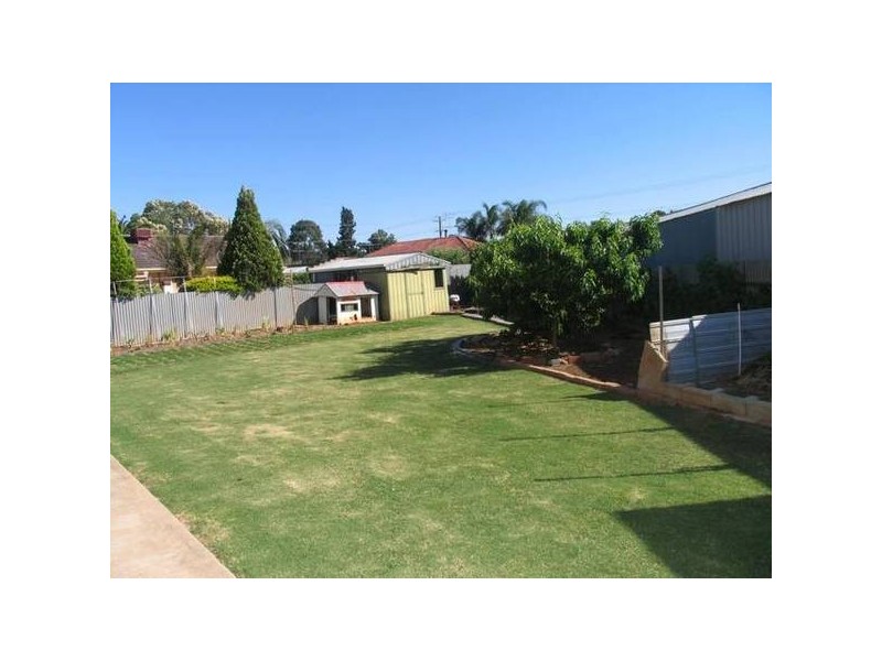 9 Aberdeen Crescent, Brahma Lodge SA 5109