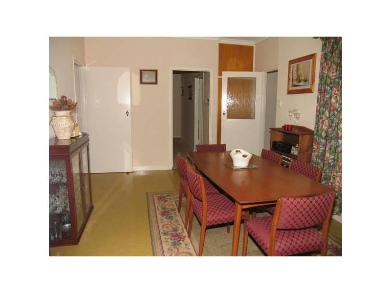 4 Catalina Road, Elizabeth East SA 5112