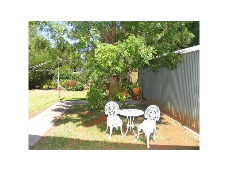 4 Catalina Road, Elizabeth East SA 5112