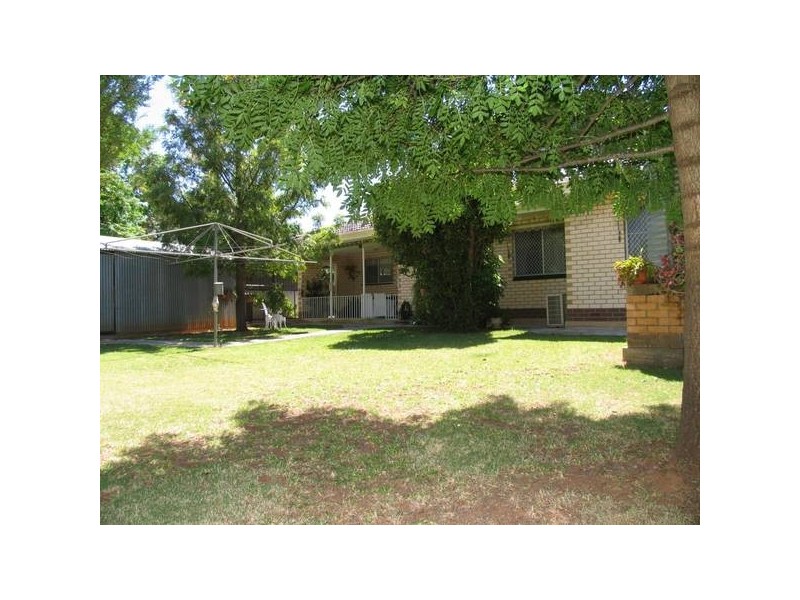 4 Catalina Road, Elizabeth East SA 5112