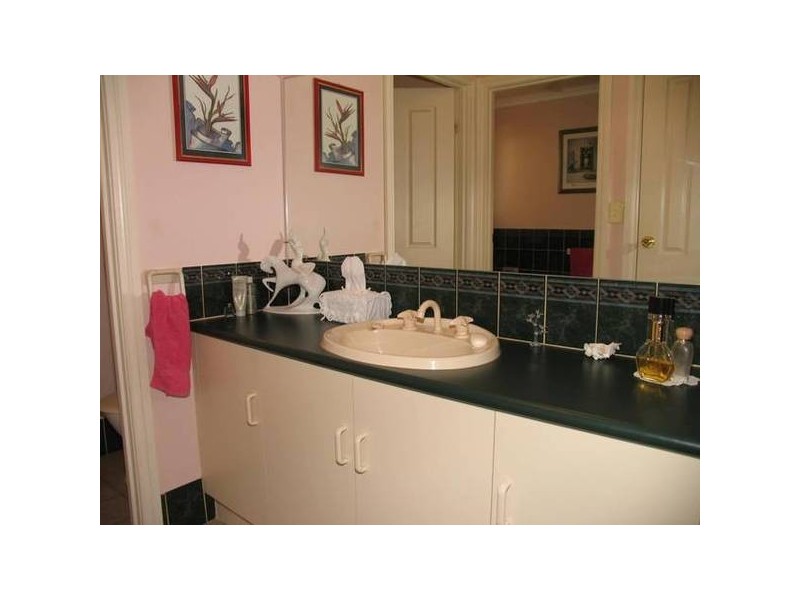 11 Columbia Street, Paralowie SA 5108