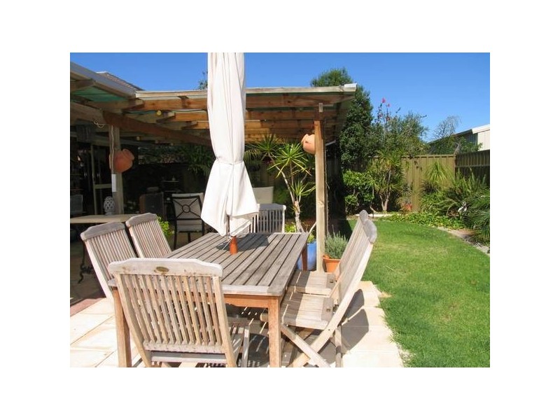 11 Columbia Street, Paralowie SA 5108