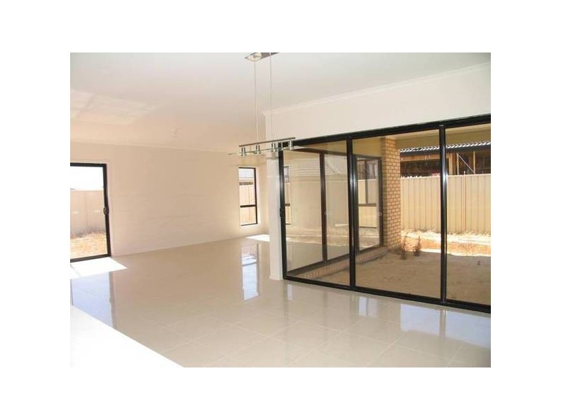 27 Waterside Drive, Burton SA 5110