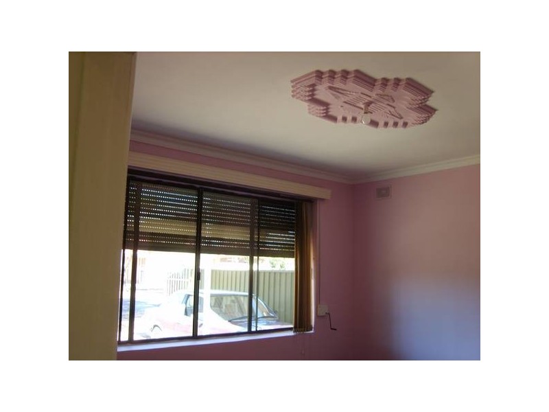 6 Bristol Street, Salisbury SA 5108