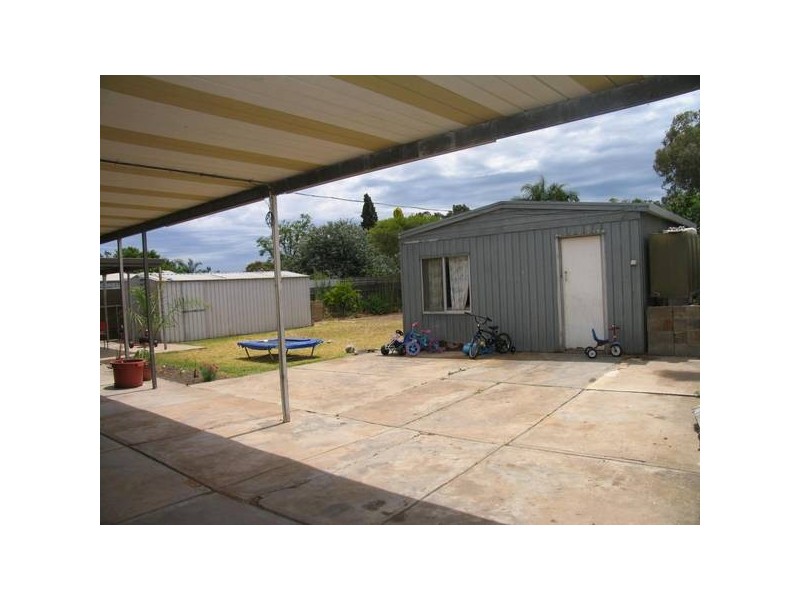 63 Rosalie Terrace, Parafield Gardens SA 5107