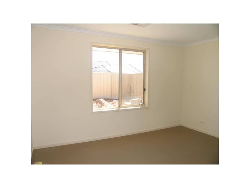 5 Westbourne Street, Burton SA 5110