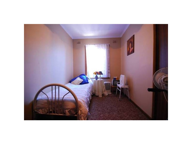 13 Pasteur Street, Elizabeth Vale SA 5112