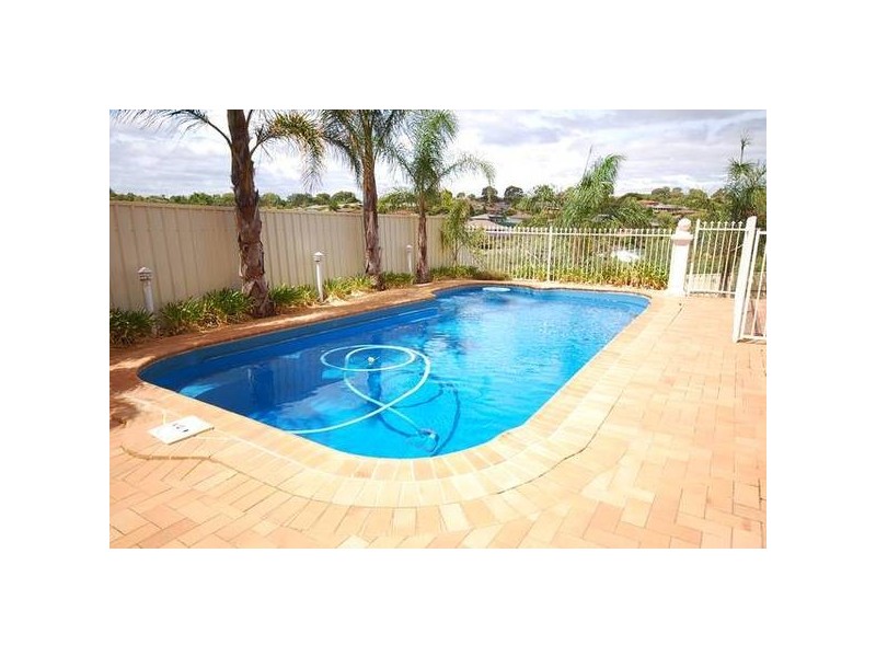 6 Morrow Court, Wynn Vale SA 5127
