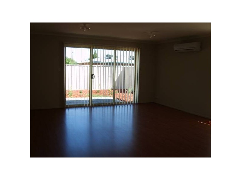 127 Lakeside Drive, Andrews Farm SA 5114