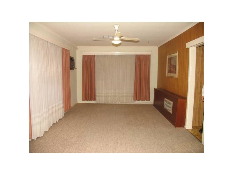 381 Hancock Road, Fairview Park SA 5126