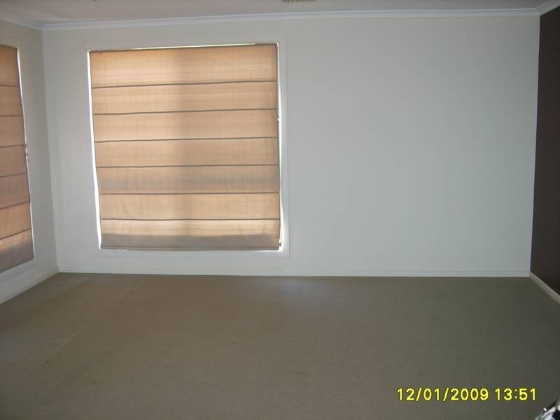 8 Vincent Court, Munno Para West SA 5115