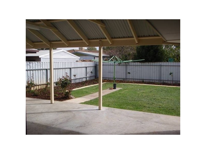 17 Matthew Court, Paralowie SA 5108
