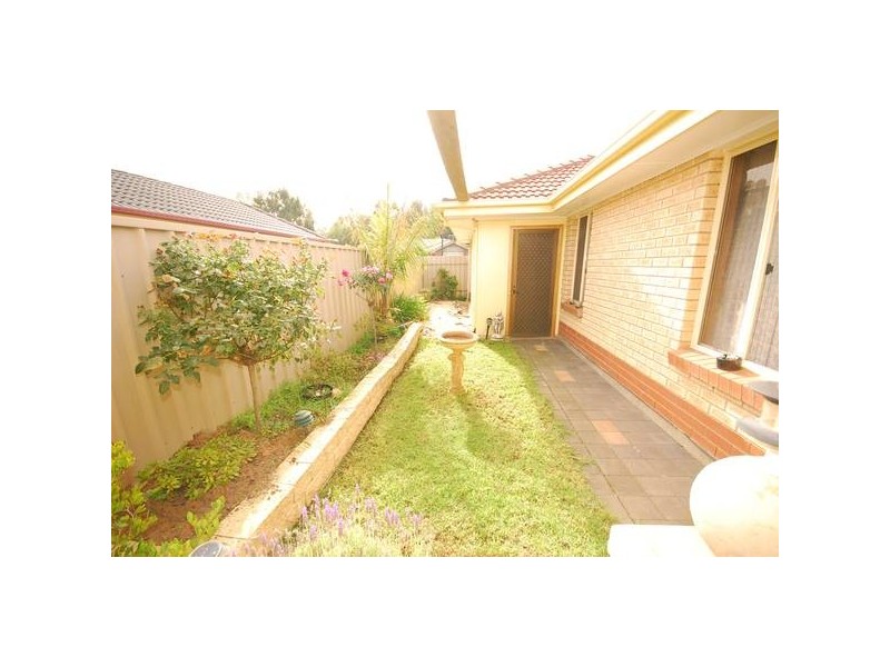 12 Crown Crescent, Paralowie SA 5108