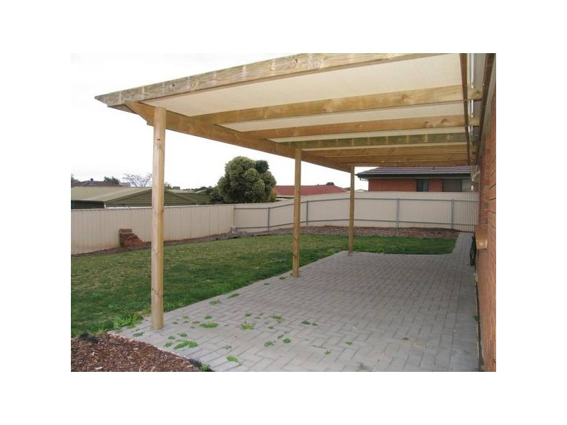 9 Baron Road, Blakeview SA 5114