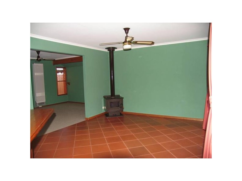 21 Emperor Avenue, Golden Grove SA 5125