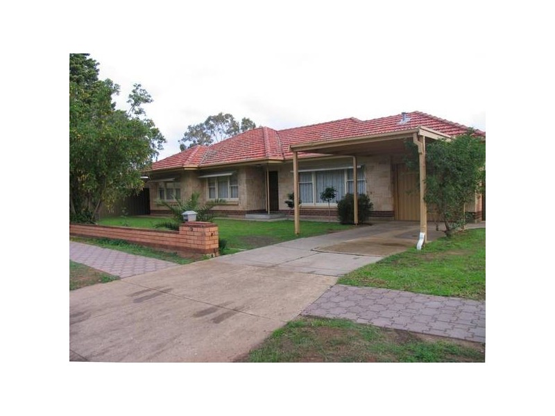 4 Theta Street, Salisbury SA 5108