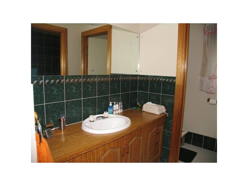 2 Lukin Crescent, Golden Grove SA 5125