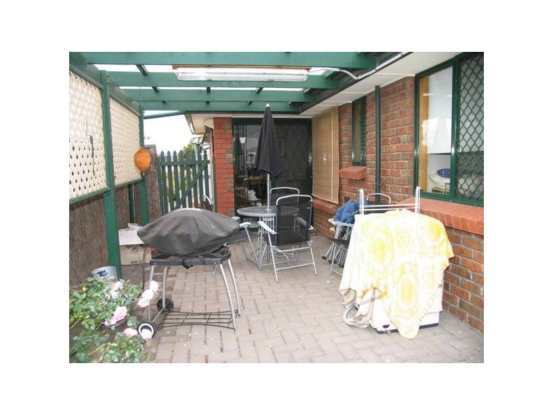 2 Lukin Crescent, Golden Grove SA 5125