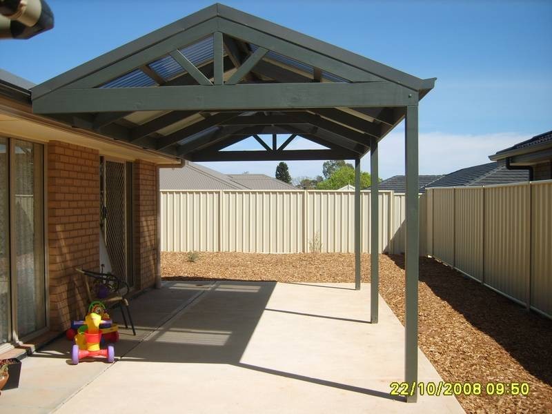 20 Strathmore Avenue, Smithfield SA 5114