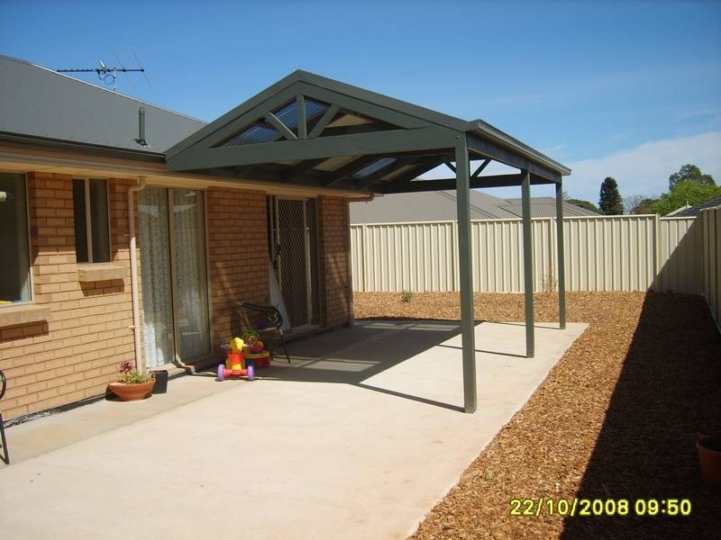 20 Strathmore Avenue, Smithfield SA 5114