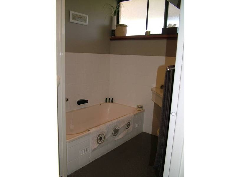 4 Jeff Street, Para Vista SA 5093