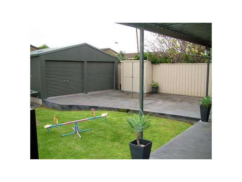 4 Jeff Street, Para Vista SA 5093