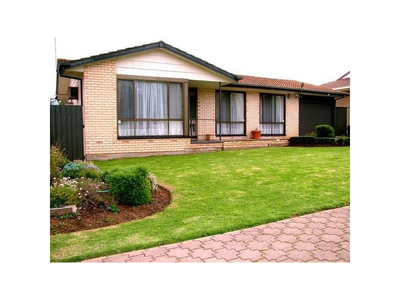 4 Jeff Street, Para Vista SA 5093