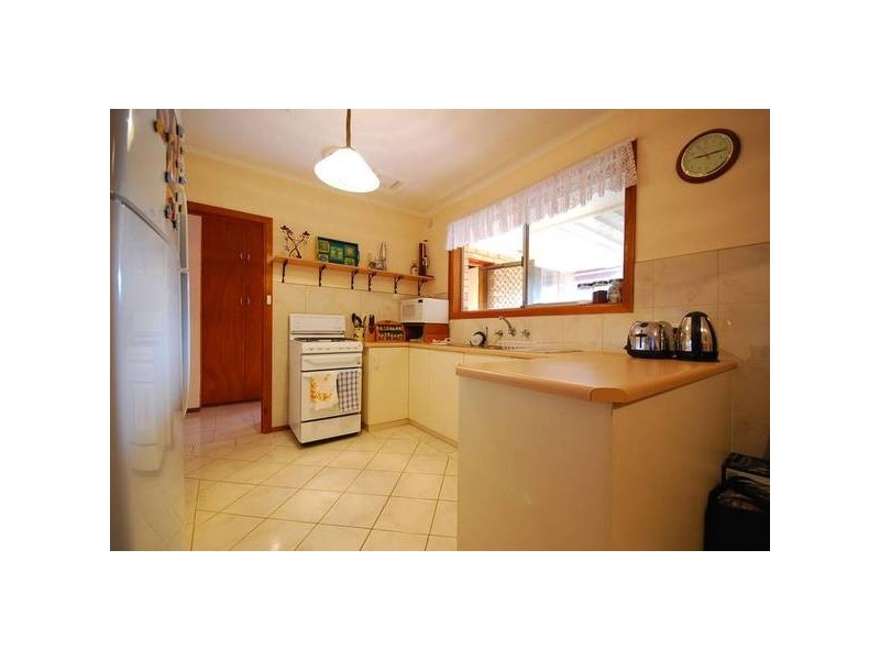 16 Balmoral Road, Salisbury East SA 5109
