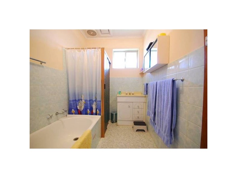 16 Balmoral Road, Salisbury East SA 5109