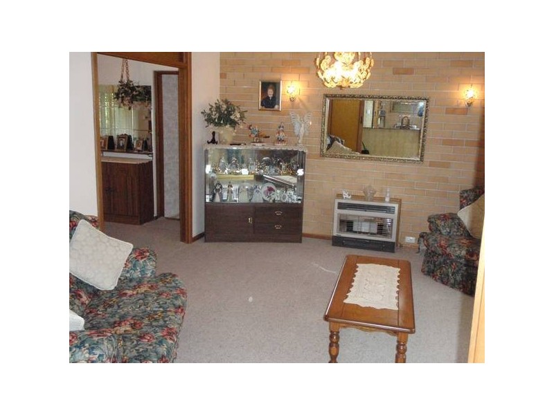 33 Buckingham Drive, Salisbury East SA 5109