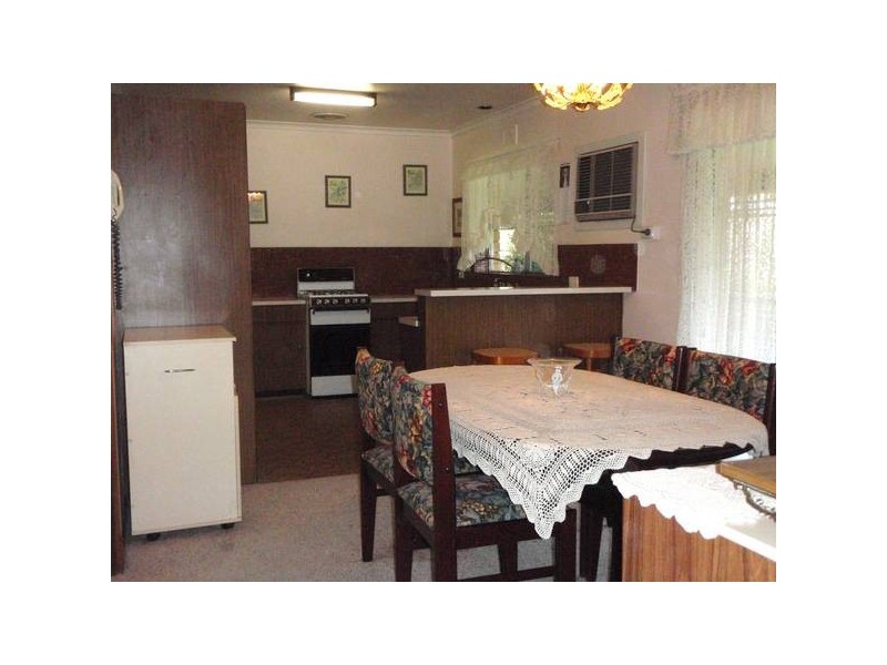 33 Buckingham Drive, Salisbury East SA 5109