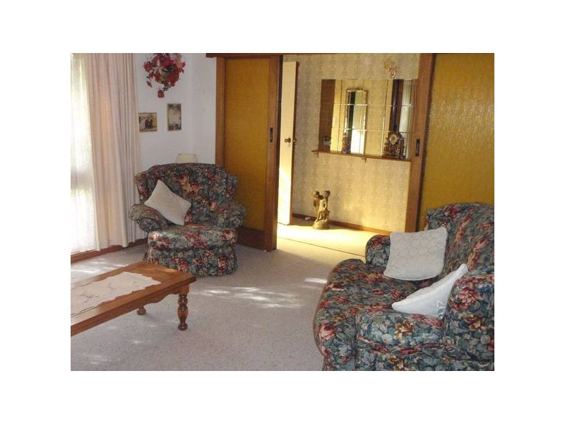 33 Buckingham Drive, Salisbury East SA 5109