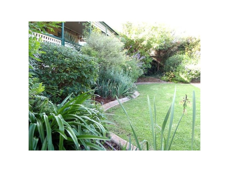 33 Buckingham Drive, Salisbury East SA 5109