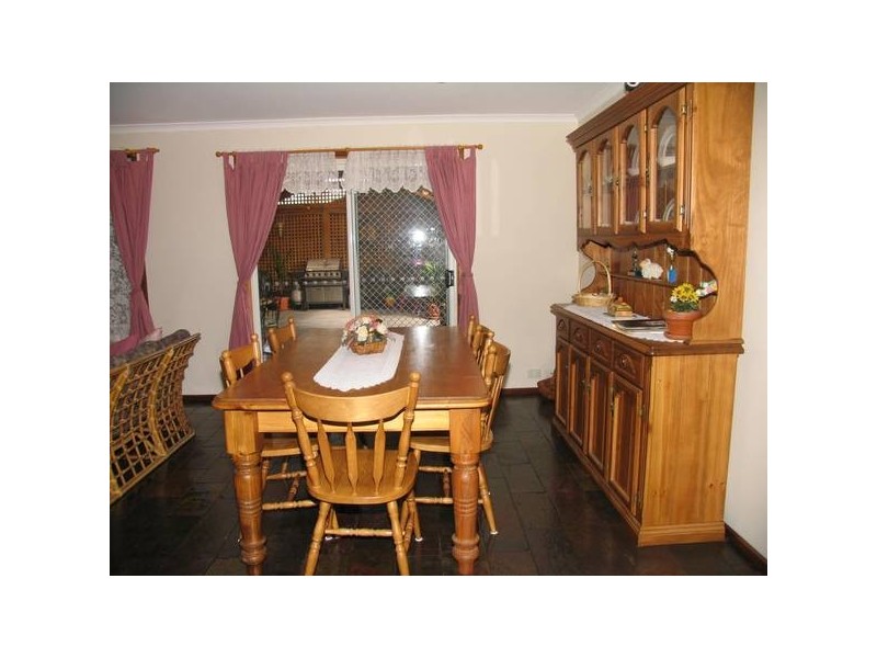 18 Reynolds Drive, Paralowie SA 5108