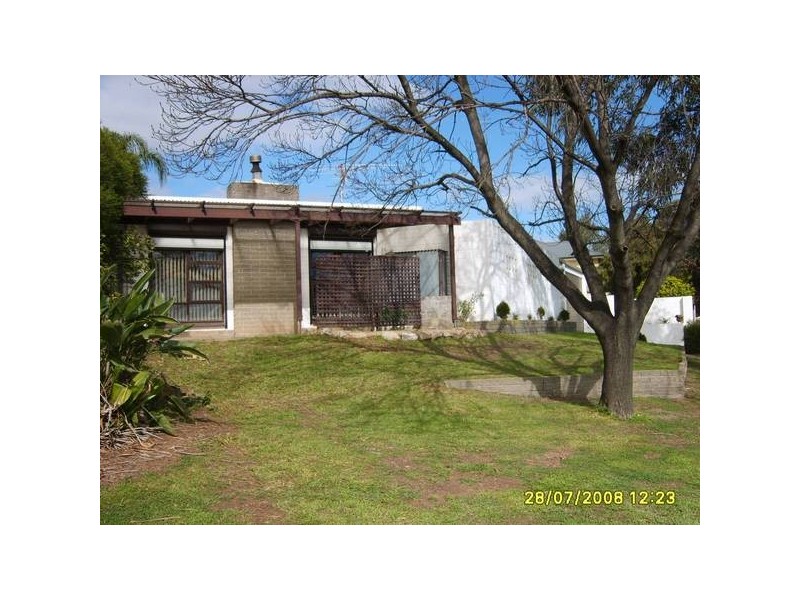 3 Gondola Grove, Para Hills SA 5096